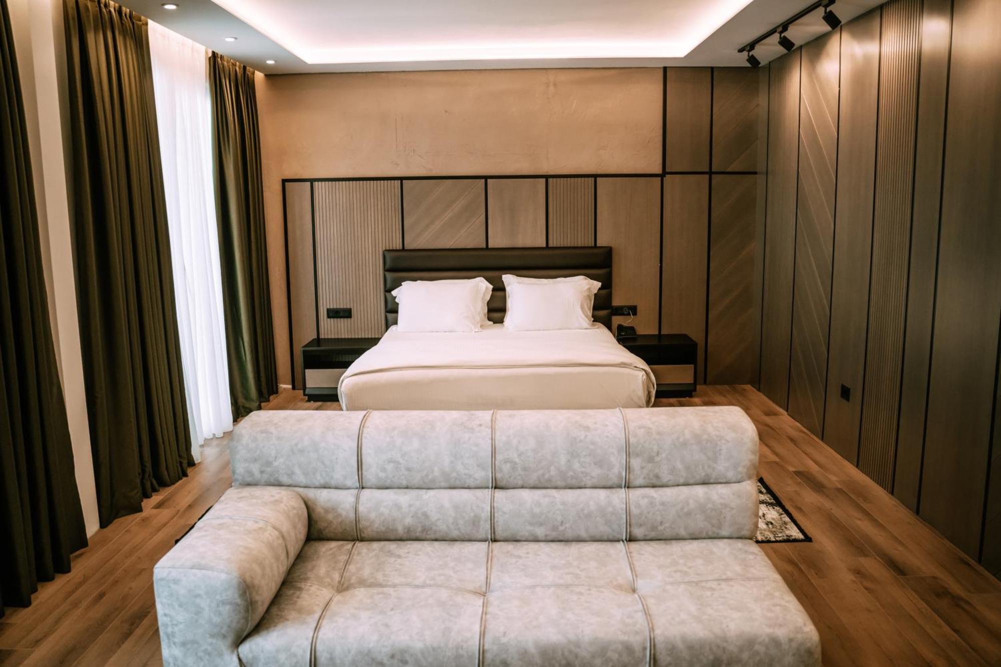 Albanian Star Hotel Kryemëdhej Extérieur photo