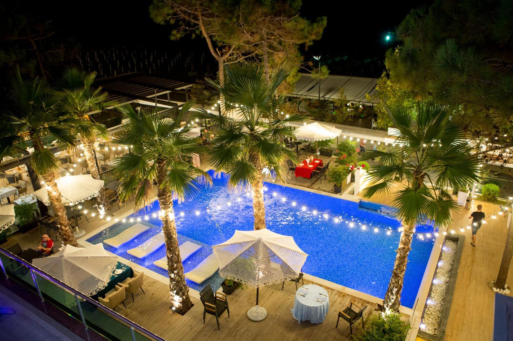 Albanian Star Hotel Kryemëdhej Extérieur photo