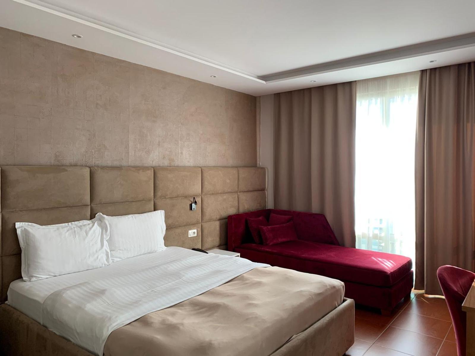 Albanian Star Hotel Kryemëdhej Extérieur photo